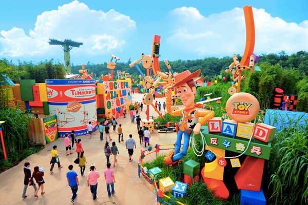 Hong Kong with Disneyland